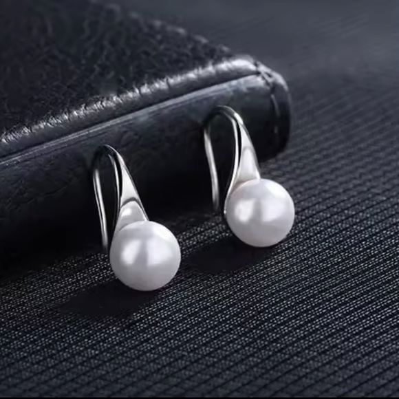 Elegant Big Clear Freshwater Pearl Set 925 Sterling Silver.Earrings And Necklace - Picture 3 of 5